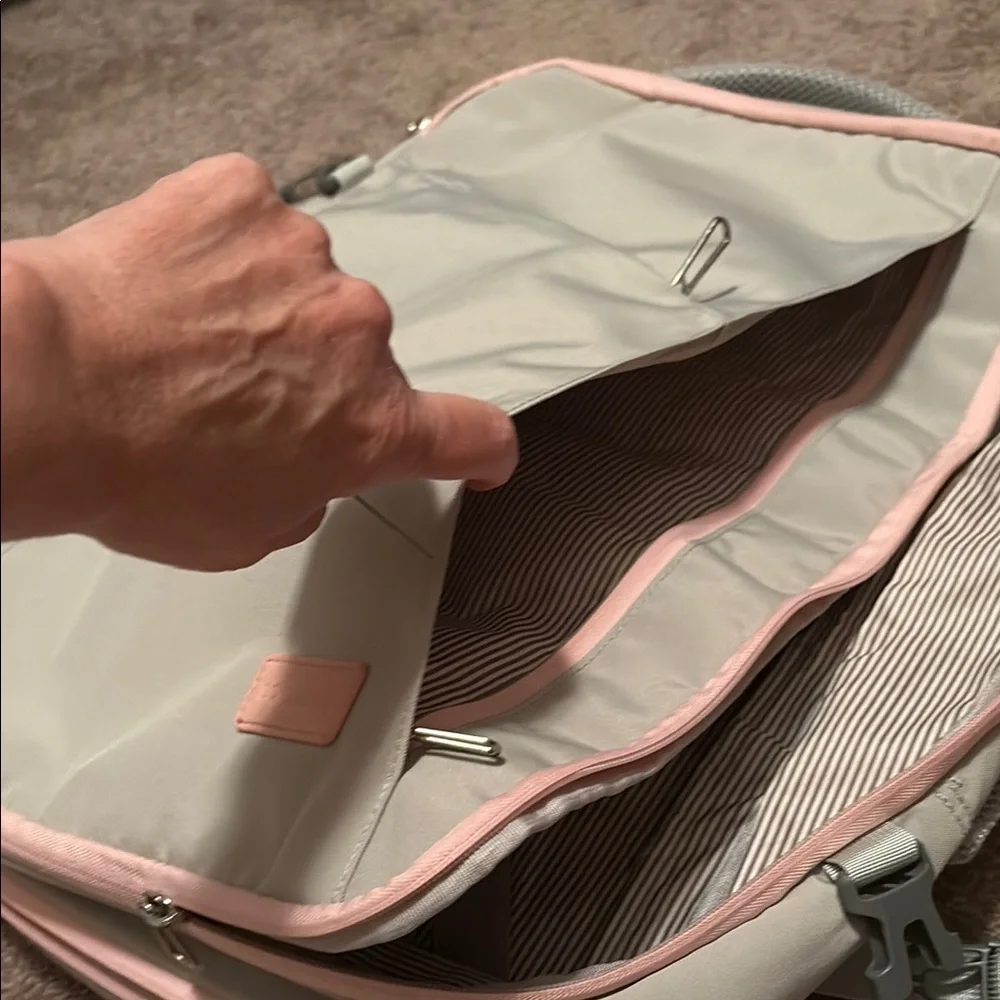 Stylish Gray and Pink Backpack - Picture 4 of 13